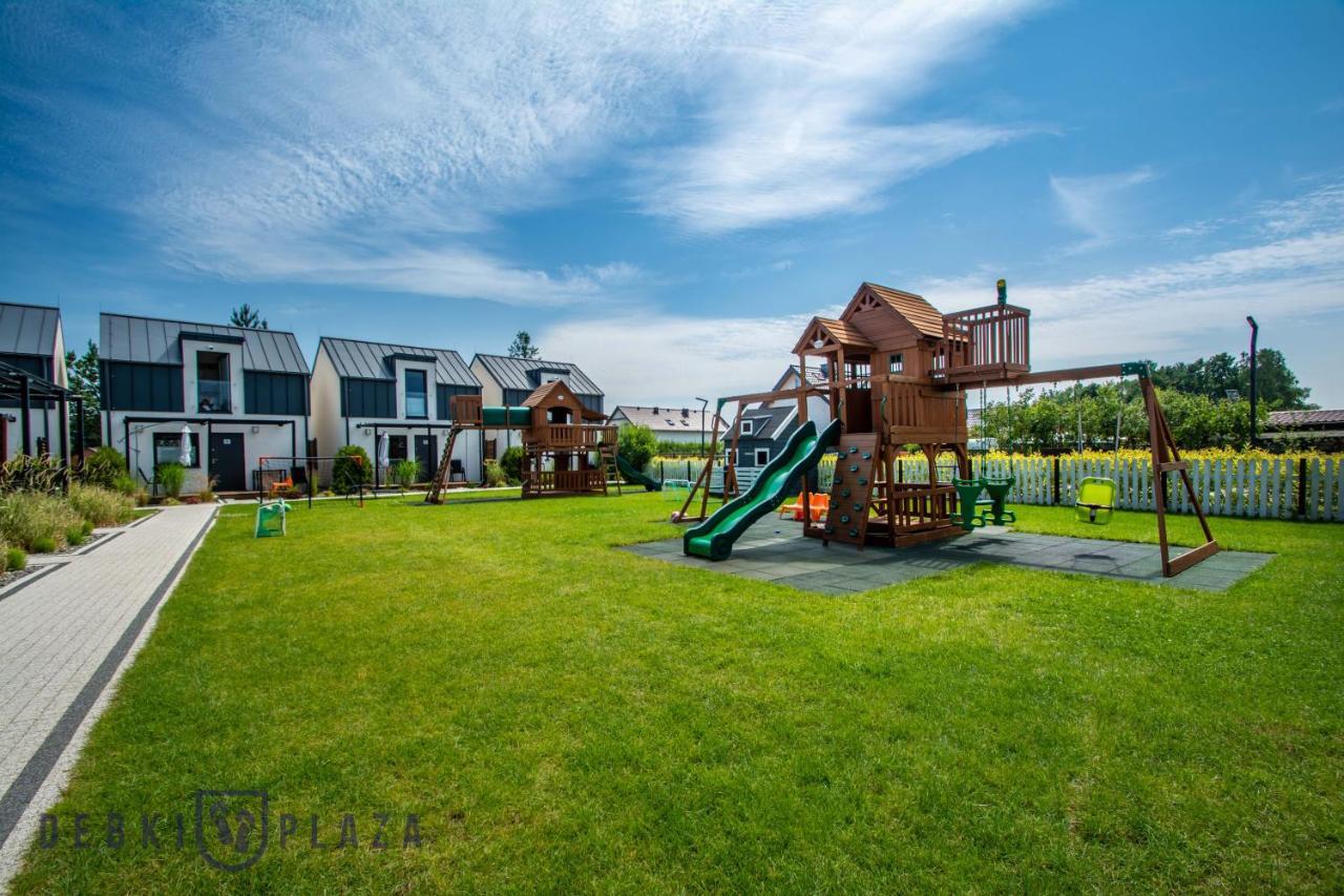 Plaza Apartment *