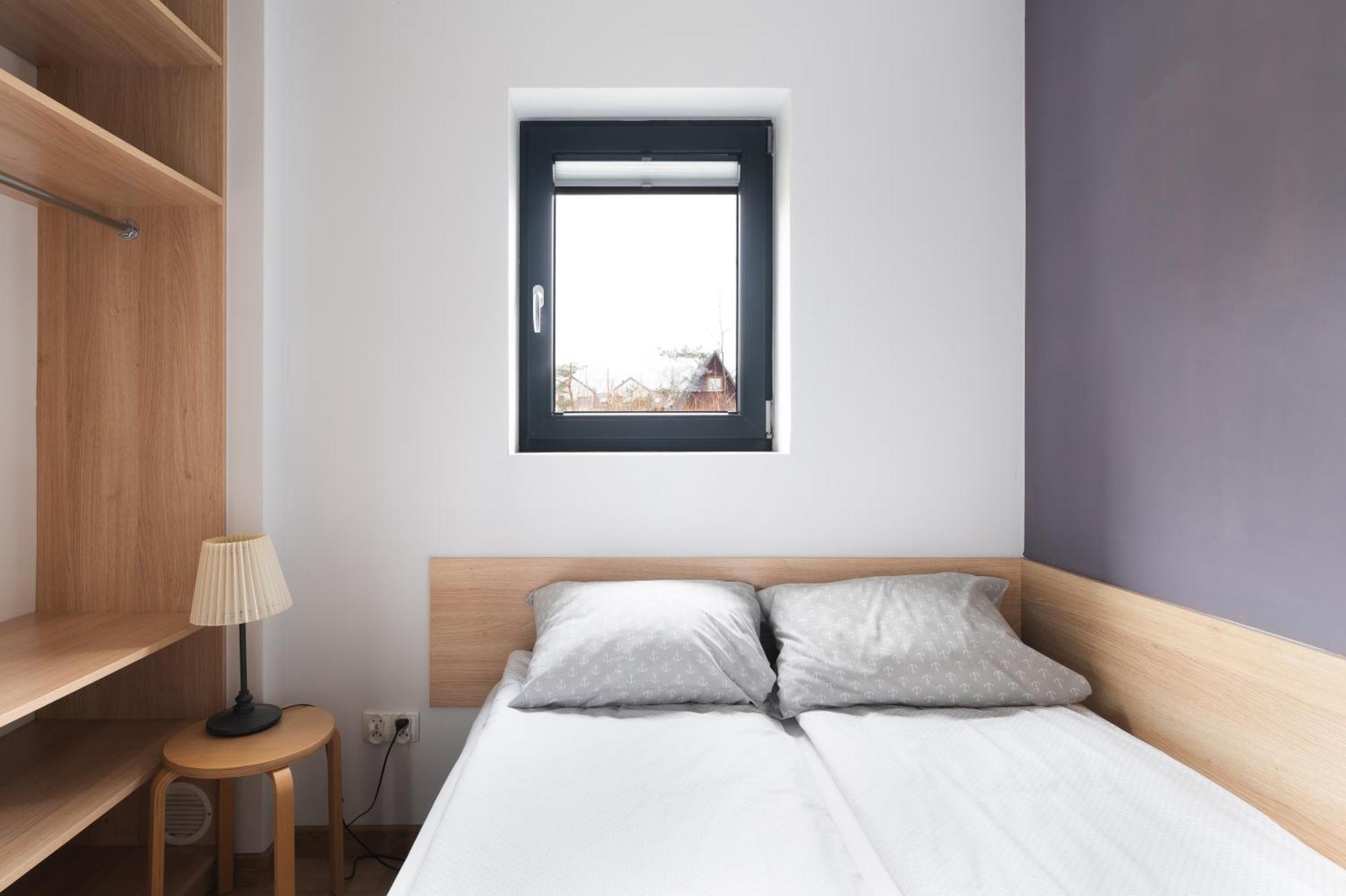 Plaza Apartment *